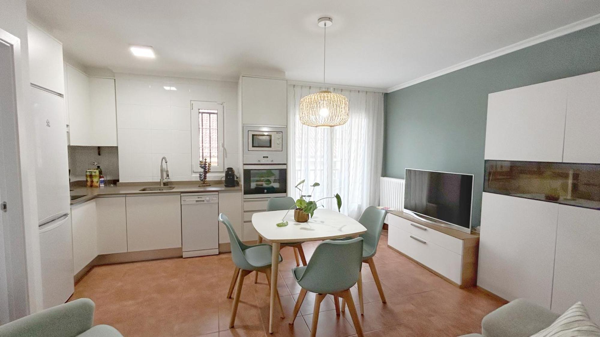 Comillas Bº Casasola - Residencial Lagos Azules - Netflix, Prime, Wifi & Free Indoor Parking Dış mekan fotoğraf